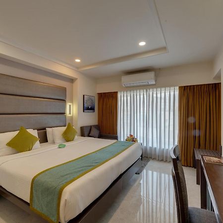 Hotel Suba Galaxy Mumbai Exterior foto