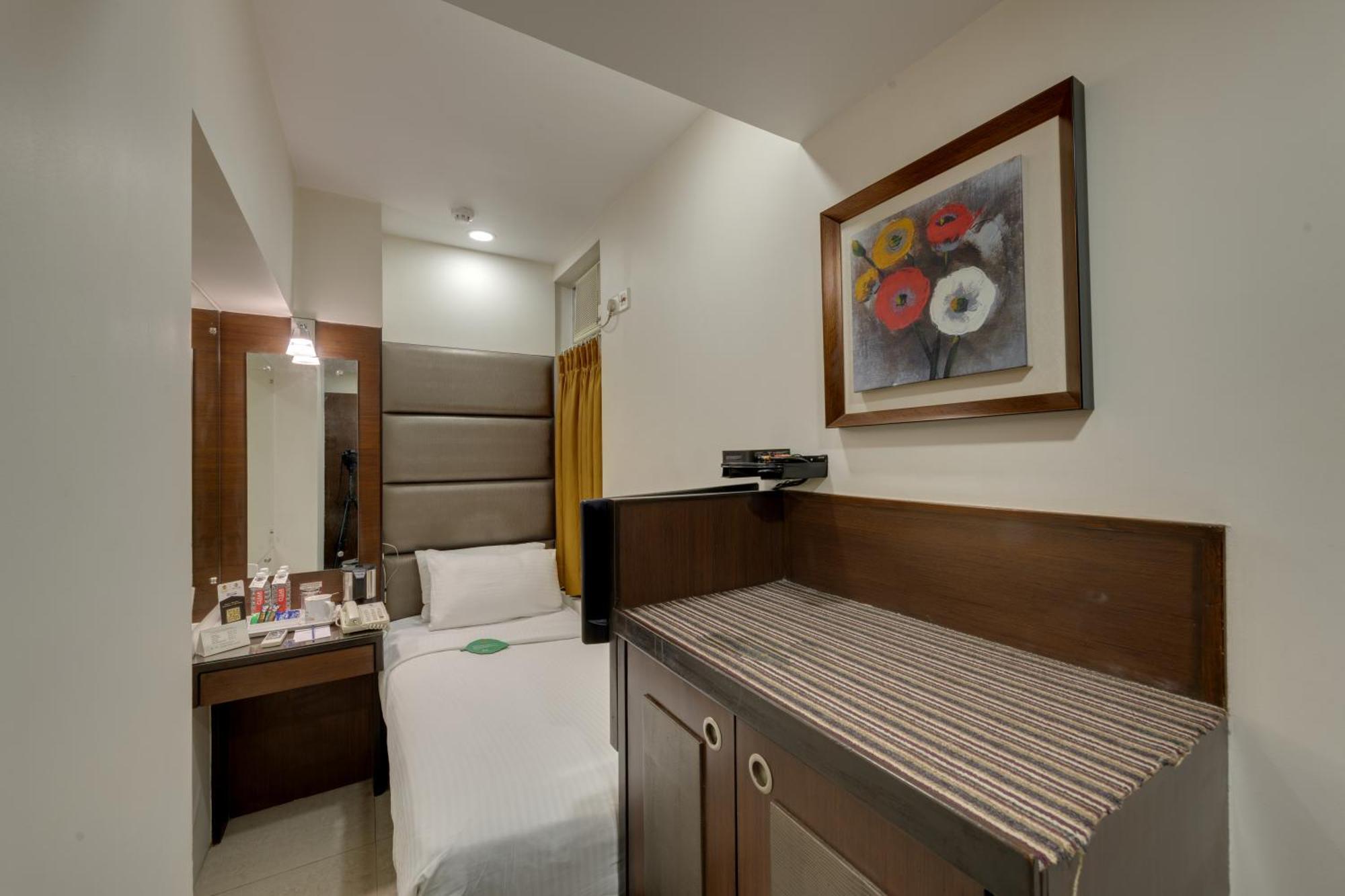 Hotel Suba Galaxy Mumbai Exterior foto
