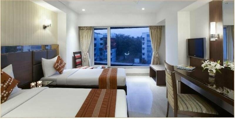 Hotel Suba Galaxy Mumbai Exterior foto